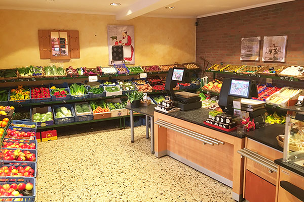 Das umfangreiche Angebot an Obst & Gemüse im Bauernladen Scheiber